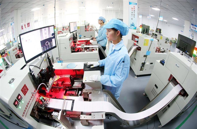 洛阳闪讯：引领未来的智能通讯工具